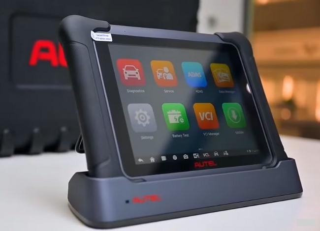 Autel MaxiSYS Elite II Scanner