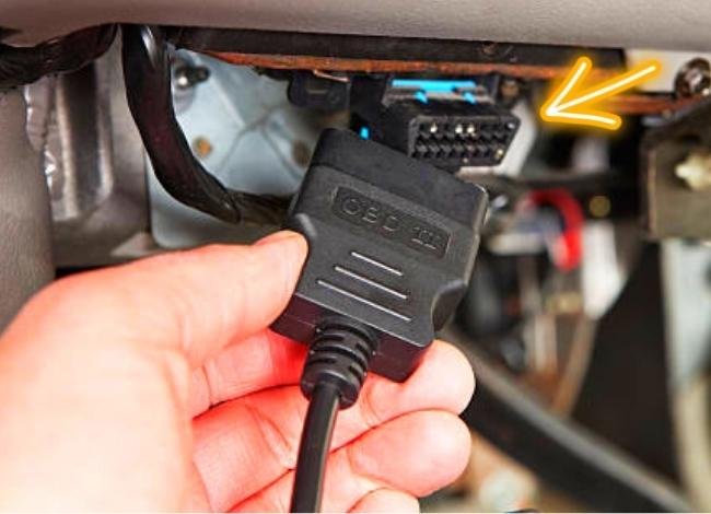 How To Repair OBD2 Blown Fuse and turn on the OBD2 scanner again