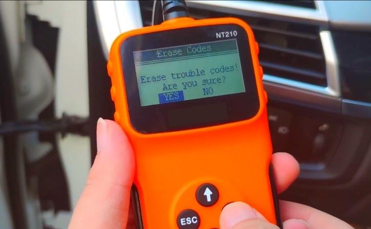 How To Clear OBD2 Codes With A Scanner?